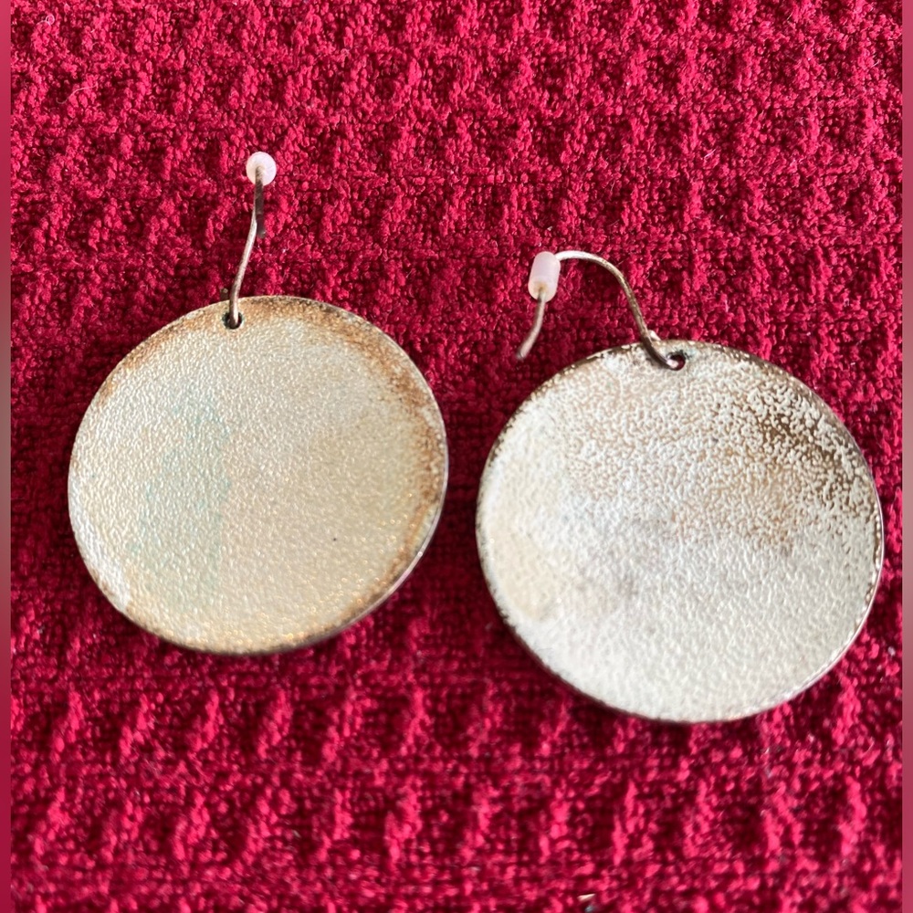Round Dotted Antiqued Silver Tone Dangle Earrings - Picture 2 of 7